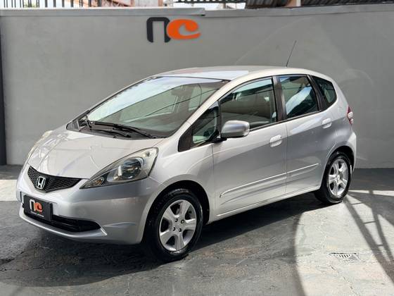 HONDA FIT 1.4 LX 16V FLEX 4P MANUAL